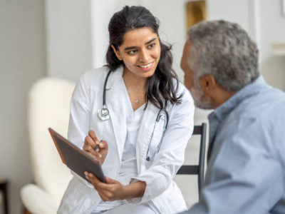 female doctor and patient 